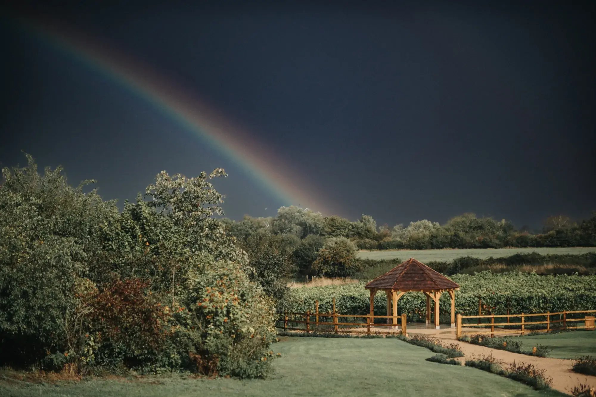 copdock-hall-exclusive-wedding-event-venue-suffolk-adam-prescott-photography-amy-jake-10-2000x1333