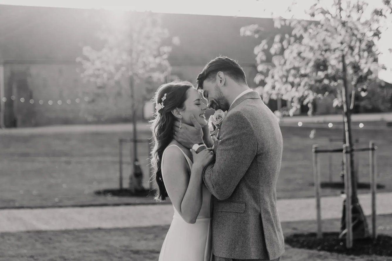 copdock-hall-exclusive-wedding-event-venue-suffolk-charlotte-wotton-photography-chloe-ethan-87-2000x1333