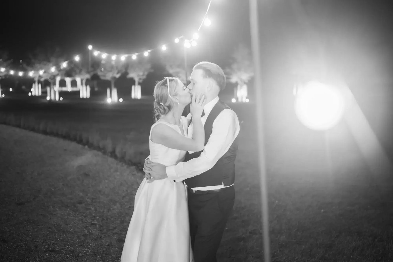 copdock-hall-exclusive-wedding-event-venue-suffolk-kristen-lissimore-photography-rachel-blake-109-2000x1333