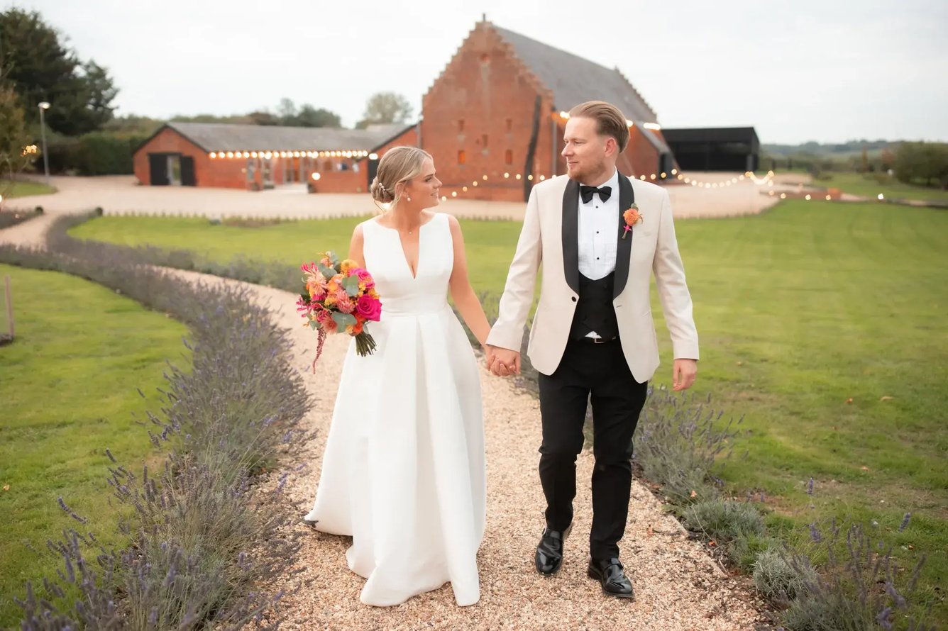 copdock-hall-exclusive-wedding-event-venue-suffolk-kristen-lissimore-photography-rachel-blake-87-2000x1333