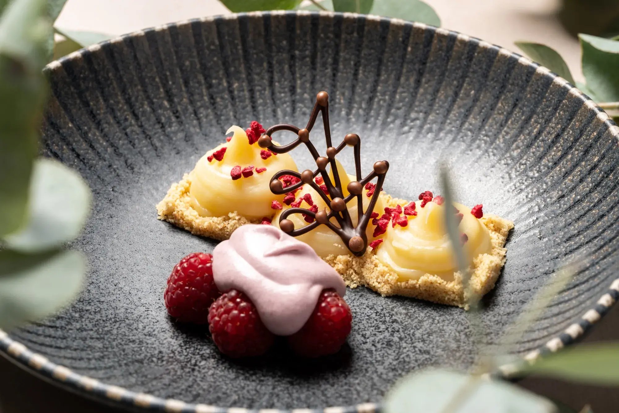 copdock-hall-exclusive-wedding-event-venue-suffolk-sophie-harrington-photography-food-37-2000x1333