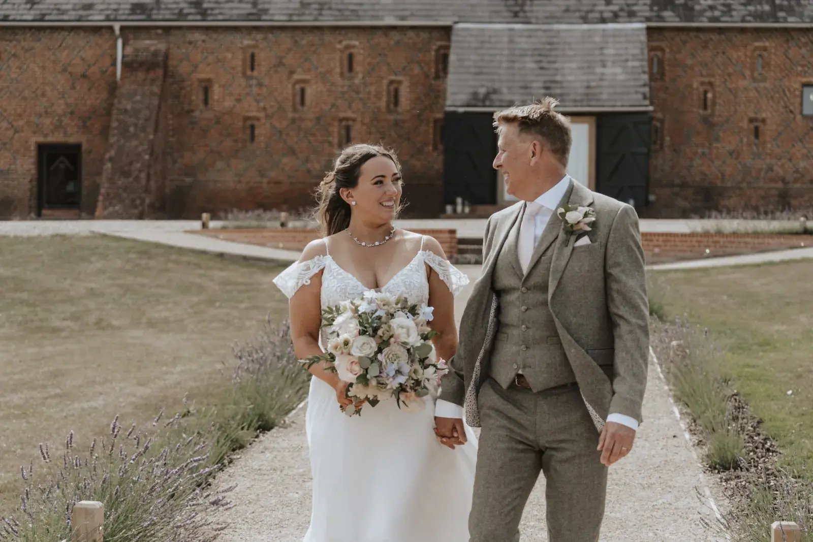 copdock-hall-exclusive-wedding-event-venue-suffolk-charlotte-wotton-photography-juliet-nick-86-1600x1067