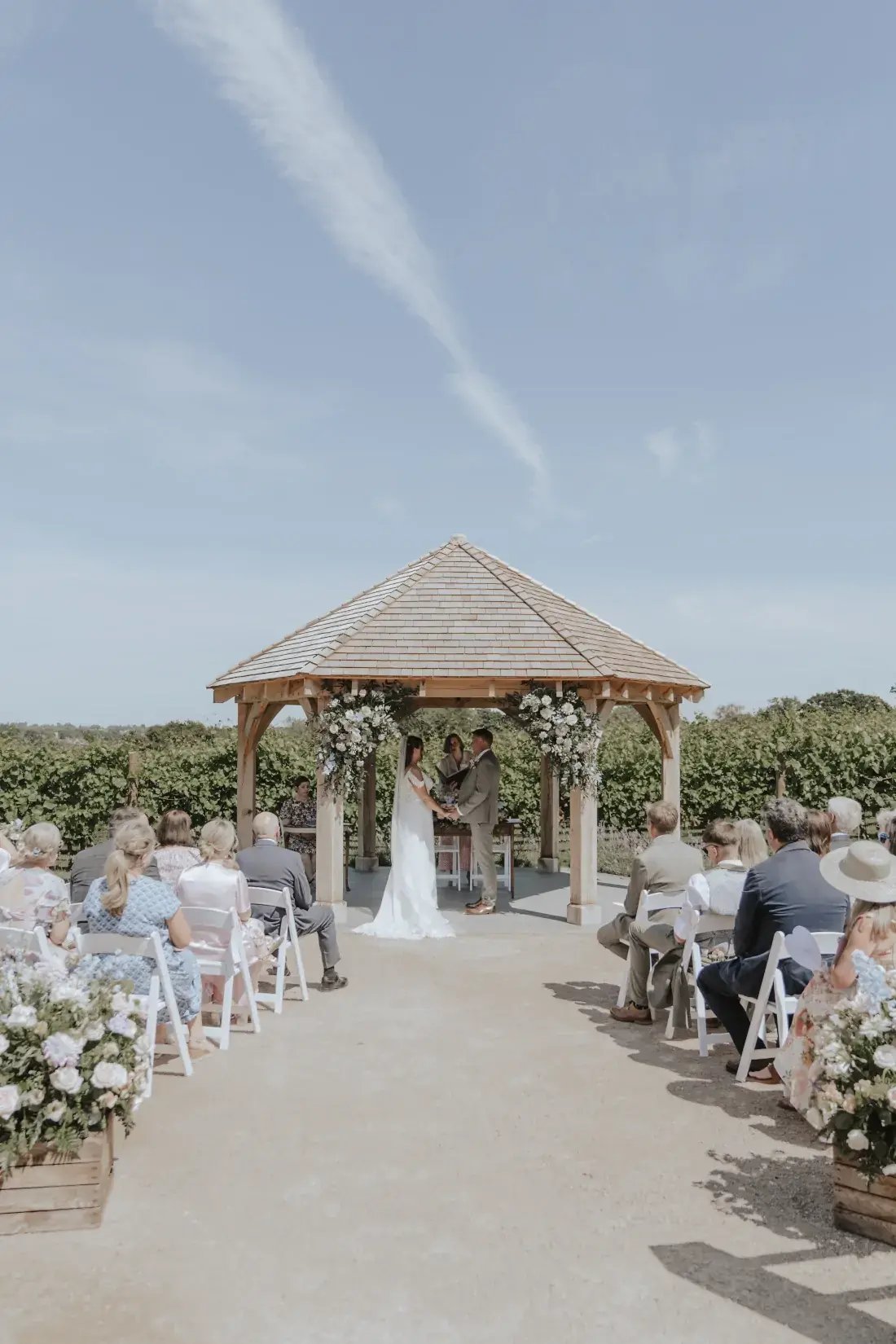 copdock-hall-exclusive-wedding-event-venue-suffolk-charlotte-wotton-photography-juliet-nick-41-1100x1650