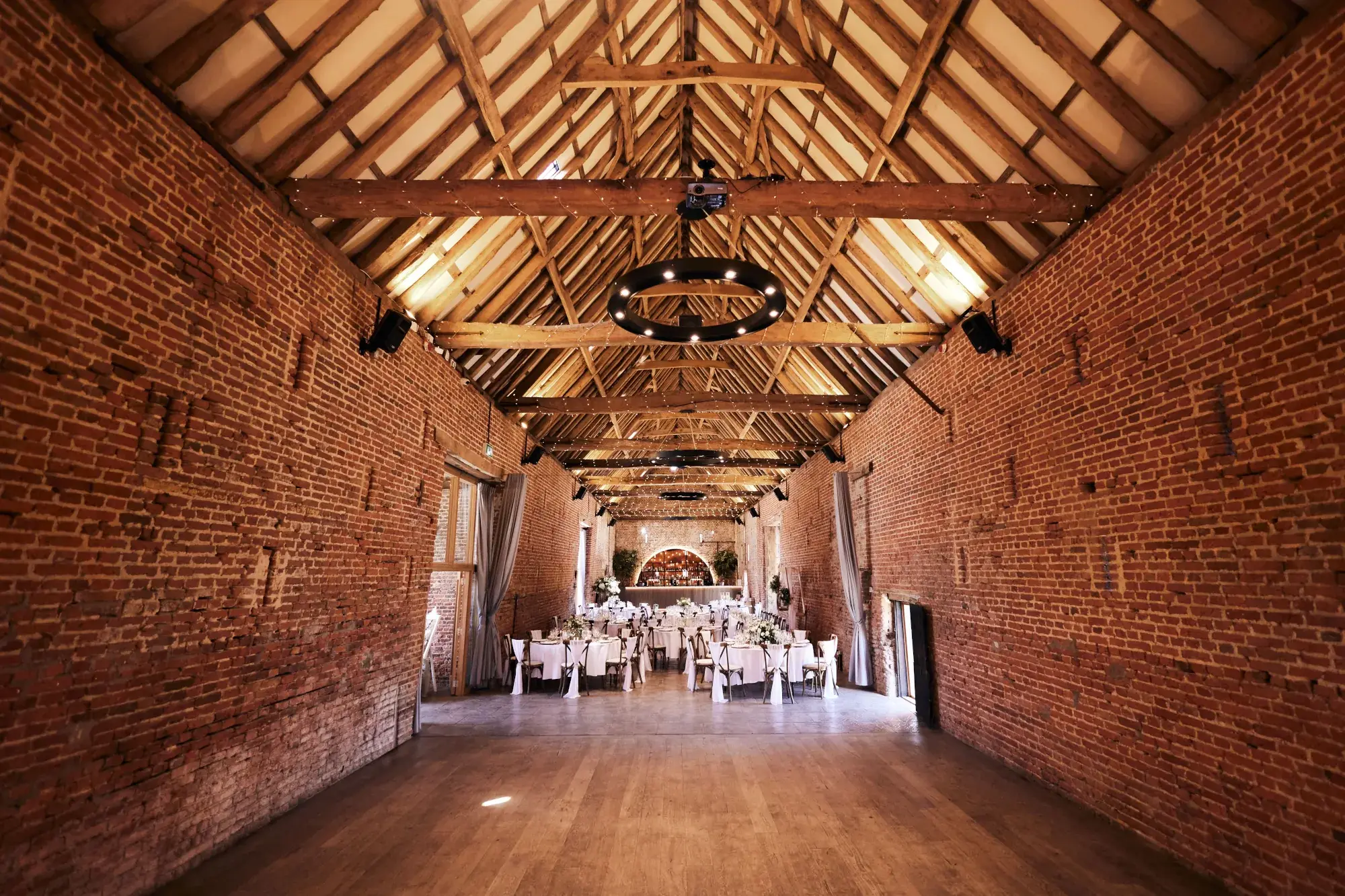 copdock-hall-weddings-events-venue-capella-photography-50-2000x1333