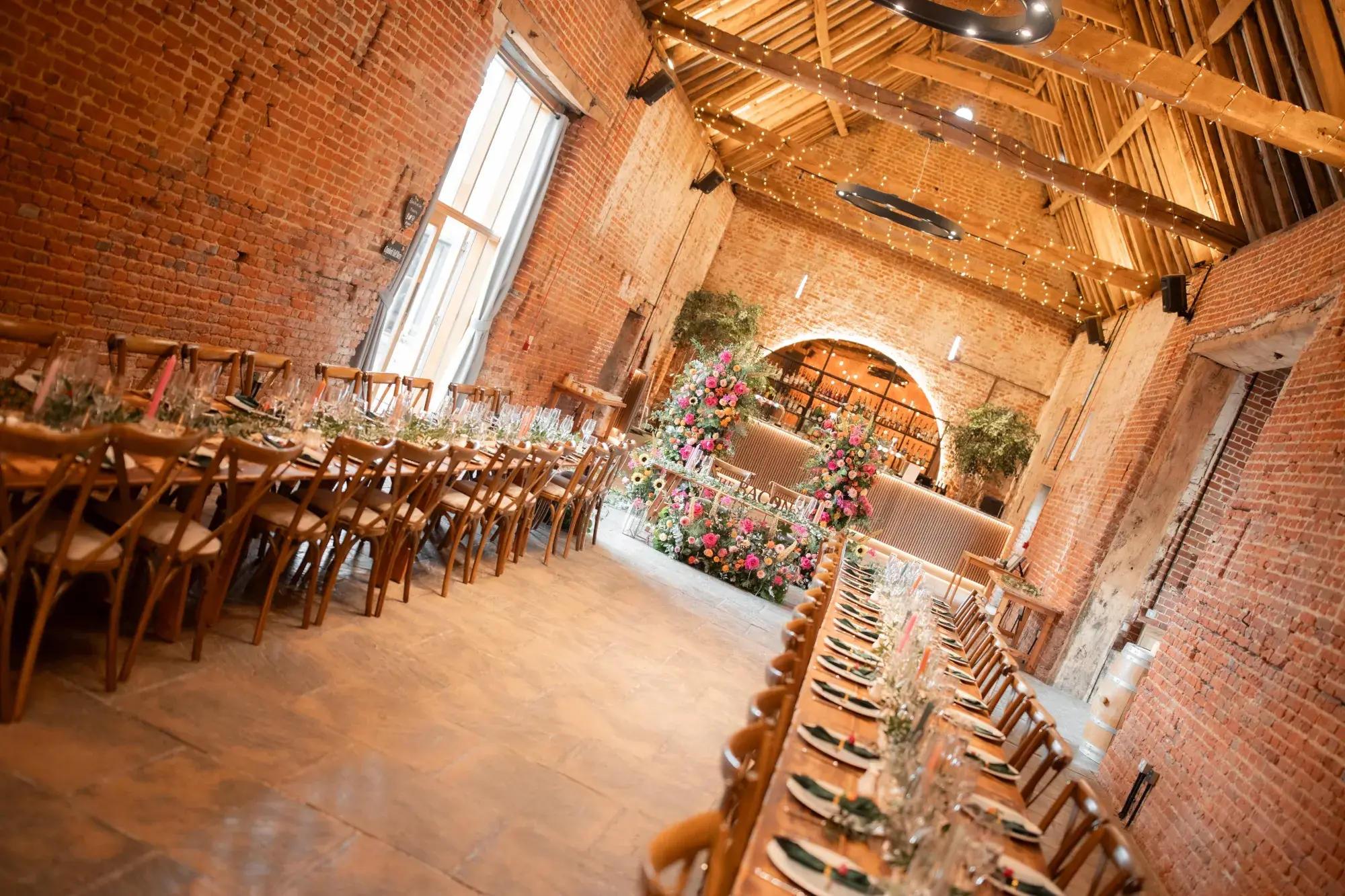 copdock-hall-exclusive-wedding-event-venue-suffolk-kristen-lissimore-photography-rachel-blake-53-2000x1333