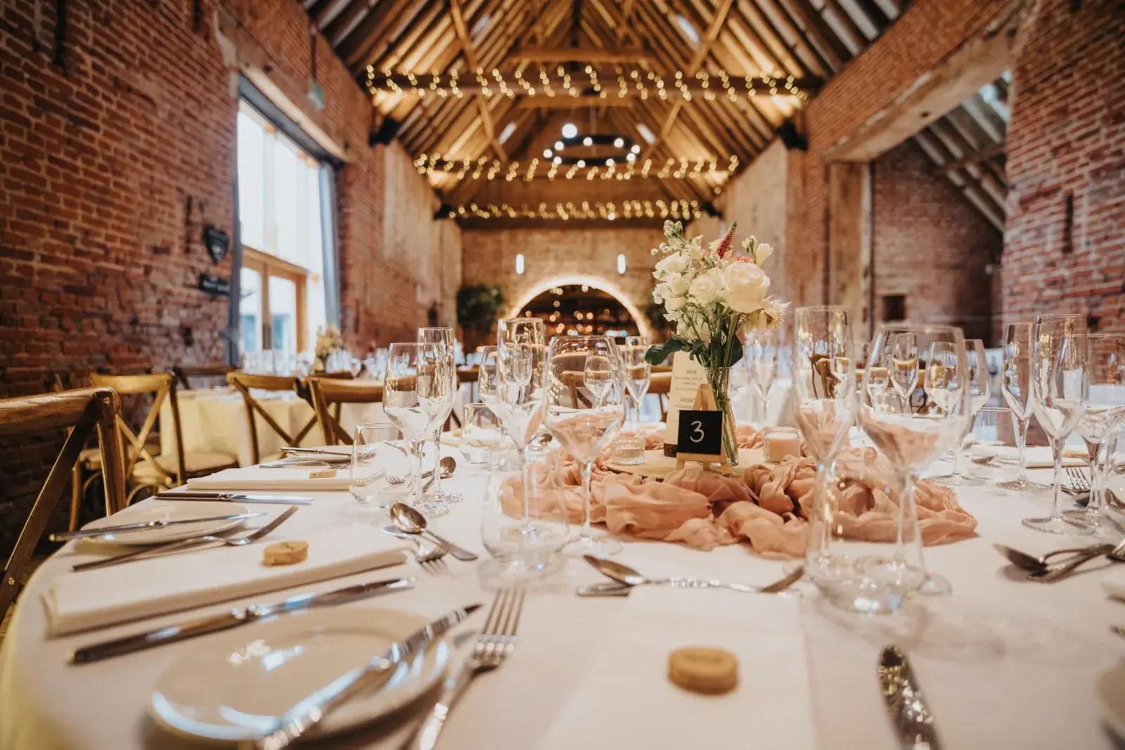 How to Choose the Best Wedding Venue for Your Style