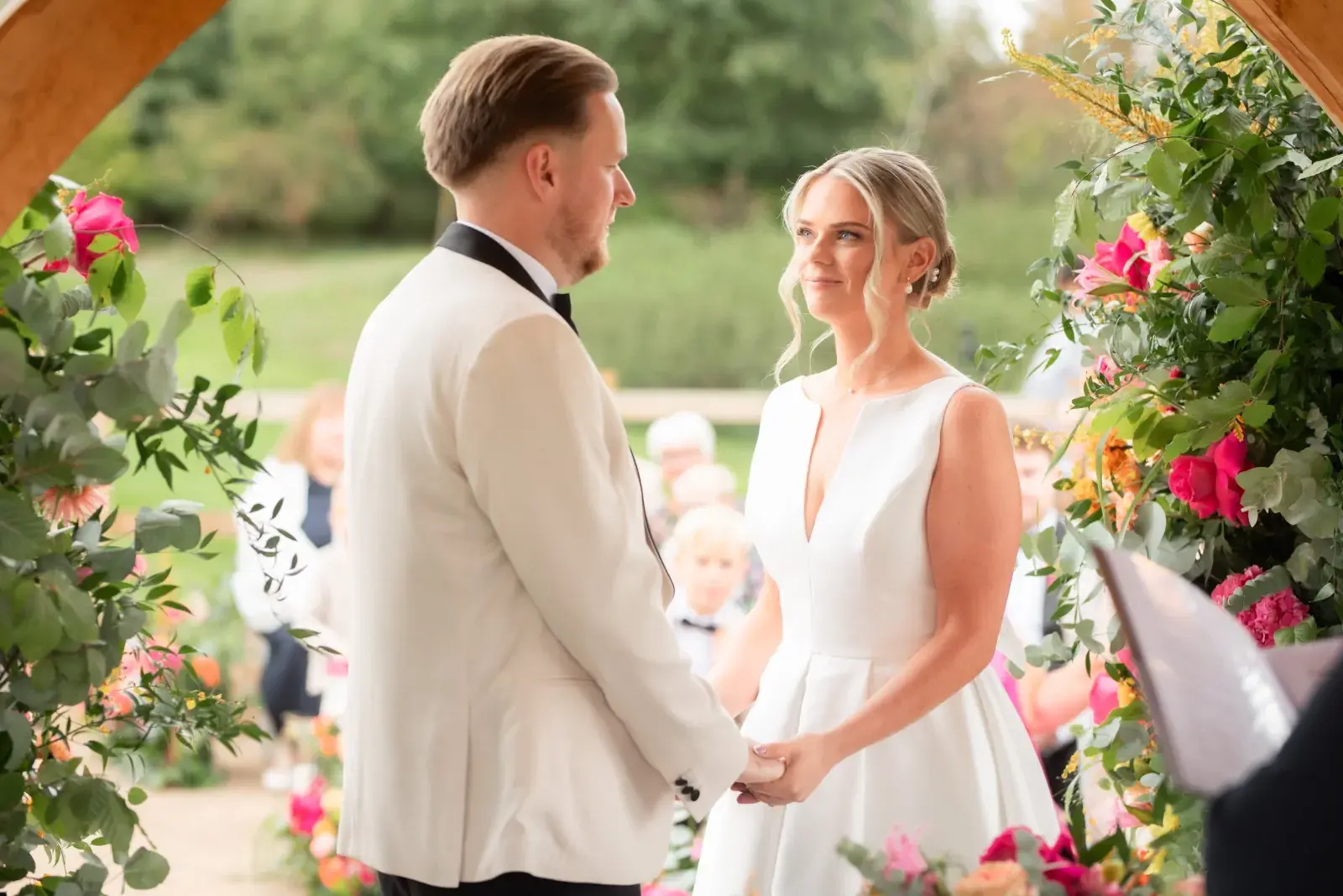 copdock-hall-exclusive-wedding-event-venue-suffolk-kristen-lissimore-photography-rachel-blake-17-1600x1067