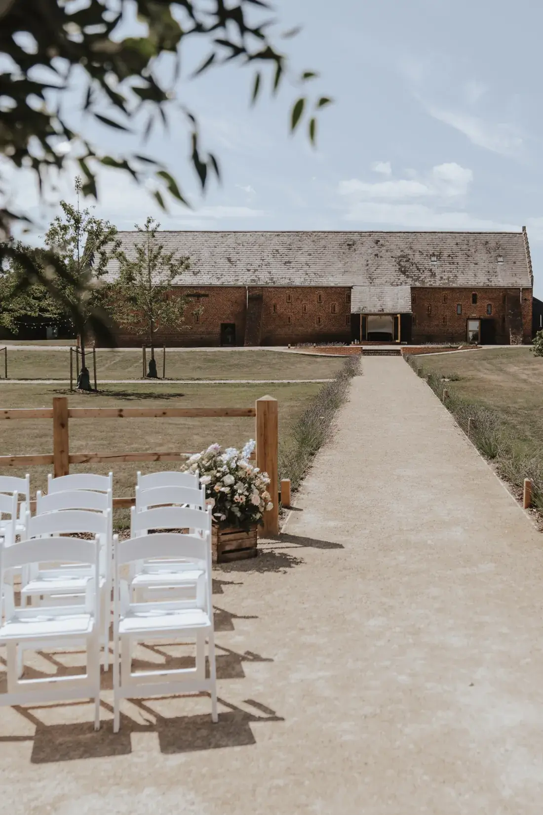 copdock-hall-exclusive-wedding-event-venue-suffolk-charlotte-wotton-photography-juliet-nick-11-1100x1650